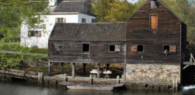Fourth grade goes to Philipsburg Manor on educational field trip